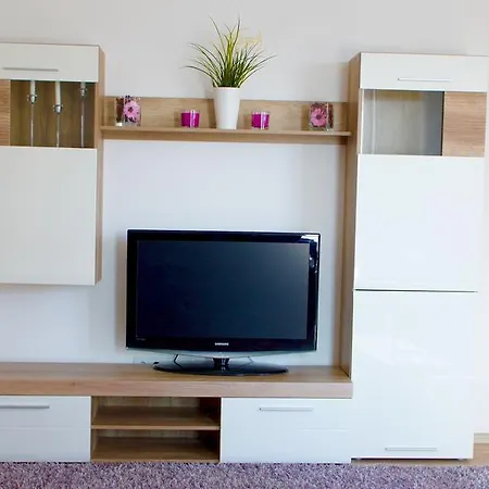 Apartament Dora Апартаменти *