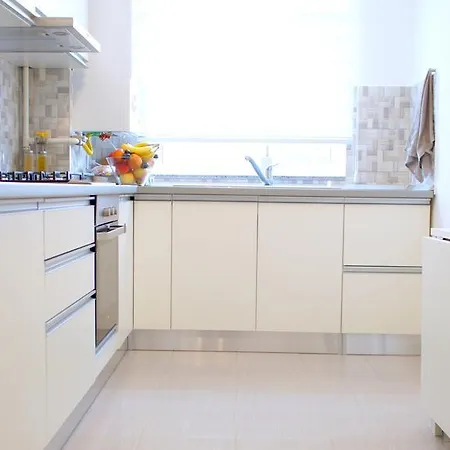Apartament Dora *